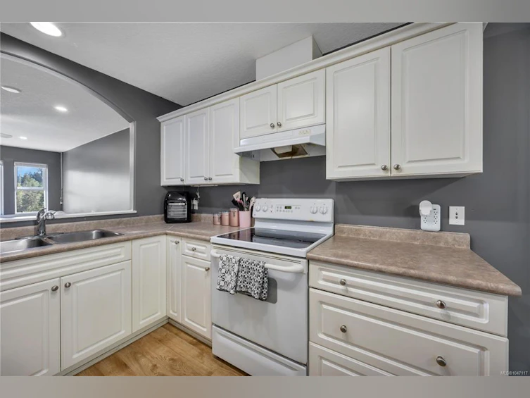 4780 Fairbrook Crescent, Nanaimo, BC, V9T 6M6 - 11