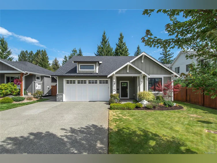 710 Salal Street, Campbell River, BC, V9H 0E6
