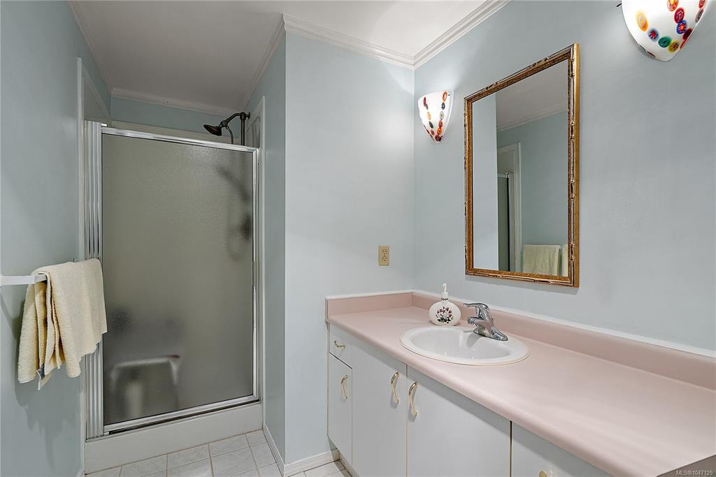 5-909 Admirals Road, Esquimalt, BC, V9A 2P1 - 22