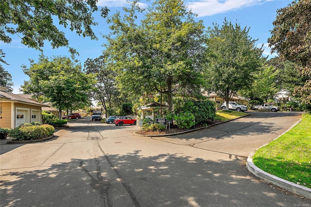 5-909 Admirals Road, Esquimalt, BC, V9A 2P1 - 30