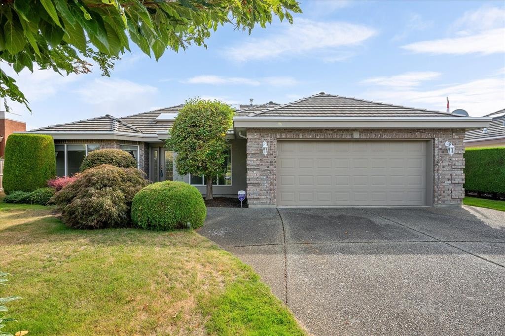 801 Devon Place, Qualicum Beach, BC, V9K 2P2