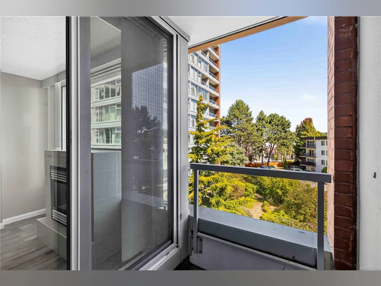 506-325 Maitland Street, Victoria, BC, V9A 7E9 - 23