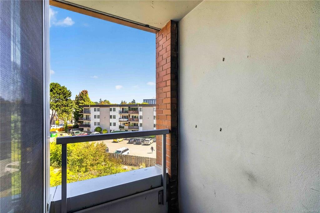 506-325 Maitland Street, Victoria, BC, V9A 7E9 - 24