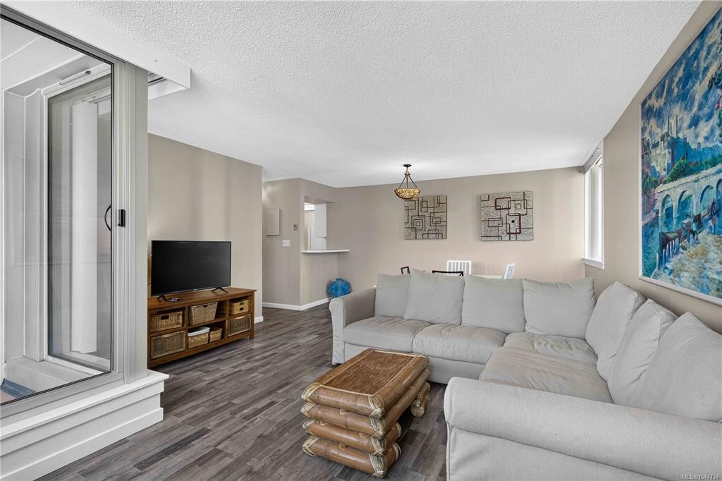 506-325 Maitland Street, Victoria, BC, V9A 7E9 - 11