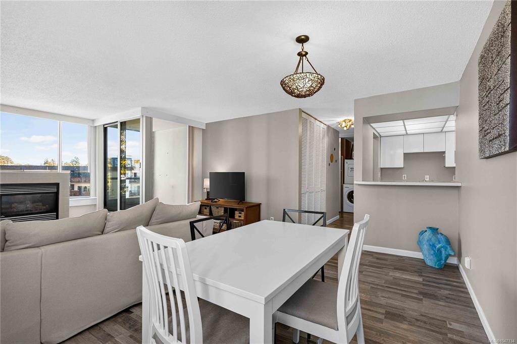 506-325 Maitland Street - 4