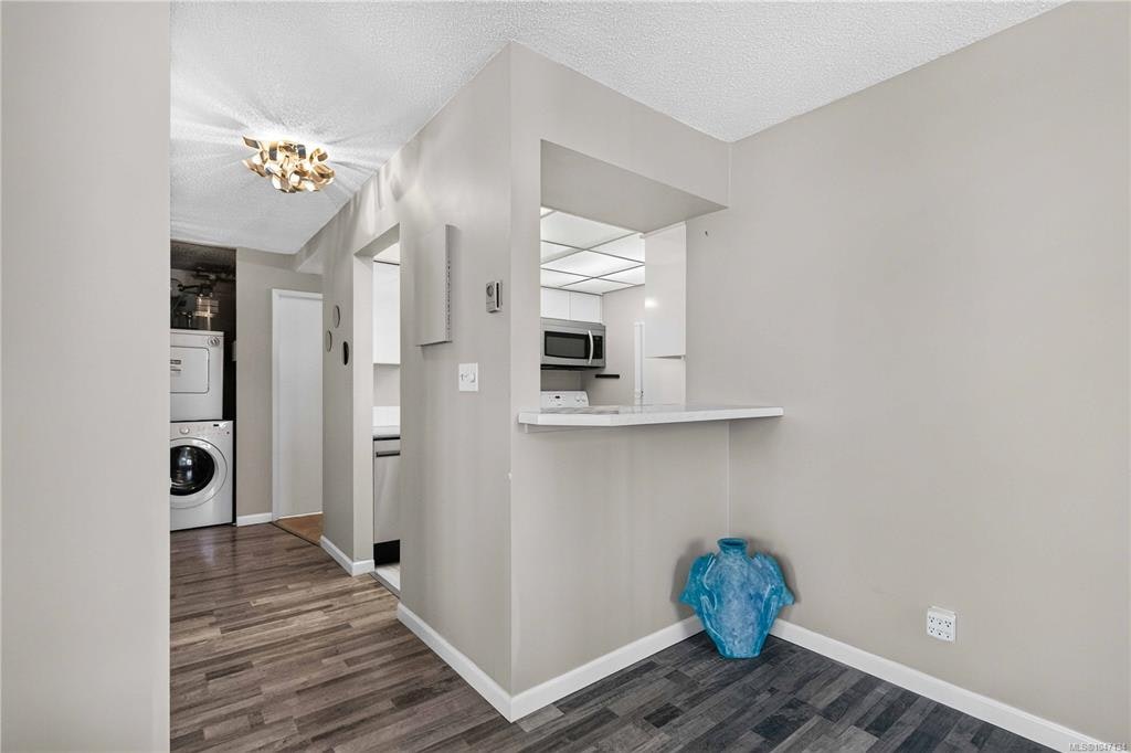 506-325 Maitland Street, Victoria, BC, V9A 7E9 - 13