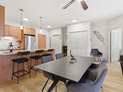 120-6310 Mcrobb Avenue - 3