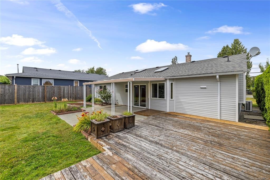 574 Hirst Avenue, Parksville, BC, V9P 1H8 - 35