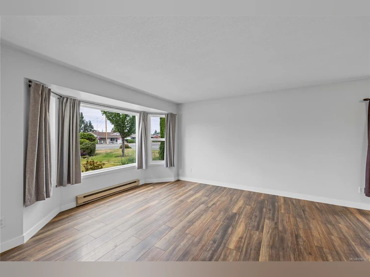 574 Hirst Avenue, Parksville, BC, V9P 1H8 - 15