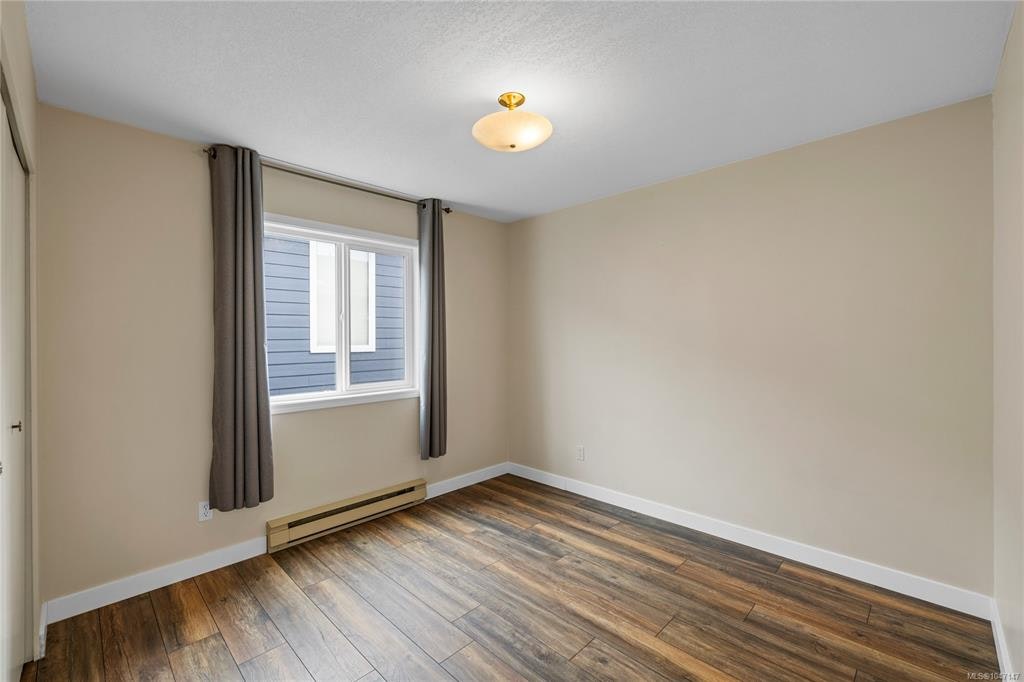 574 Hirst Avenue, Parksville, BC, V9P 1H8 - 31