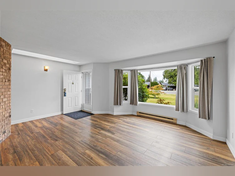 574 Hirst Avenue, Parksville, BC, V9P 1H8 - 17