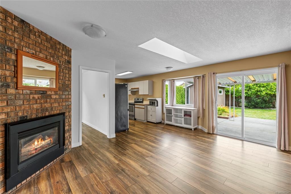 574 Hirst Avenue, Parksville, BC, V9P 1H8 - 21