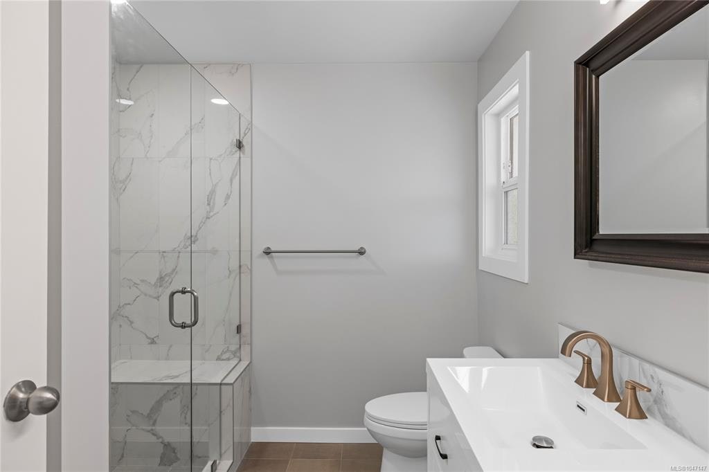 574 Hirst Avenue, Parksville, BC, V9P 1H8 - 7