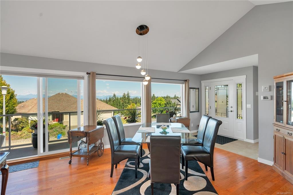 2962 Pacific View Terrace, Campbell River, BC, V9H 1V4 - 6