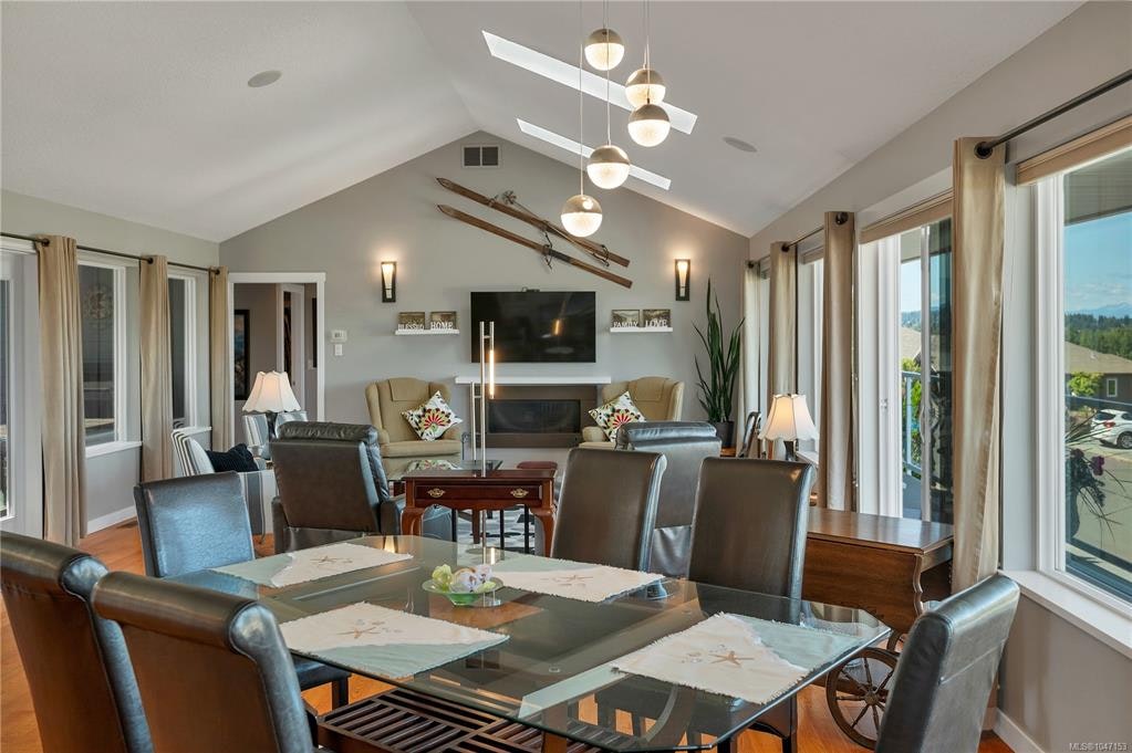 2962 Pacific View Terrace - 4