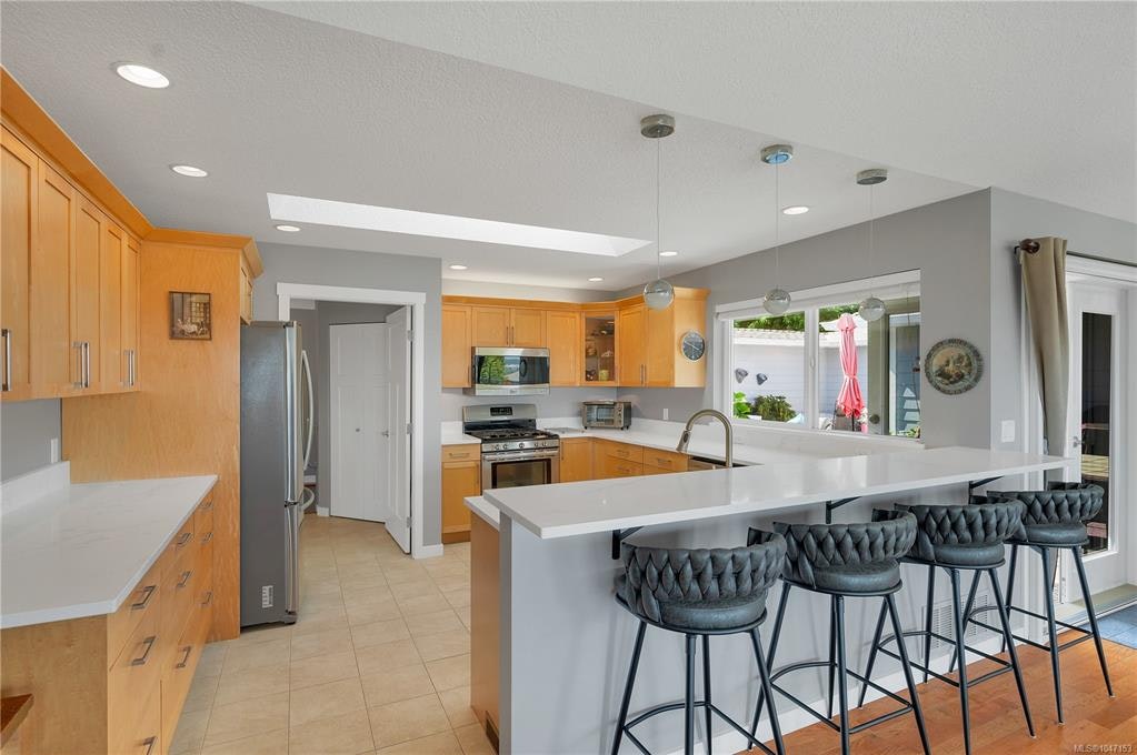 2962 Pacific View Terrace, Campbell River, BC, V9H 1V4 - 14