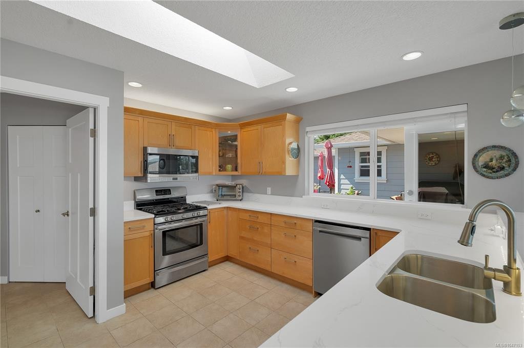 2962 Pacific View Terrace, Campbell River, BC, V9H 1V4 - 16
