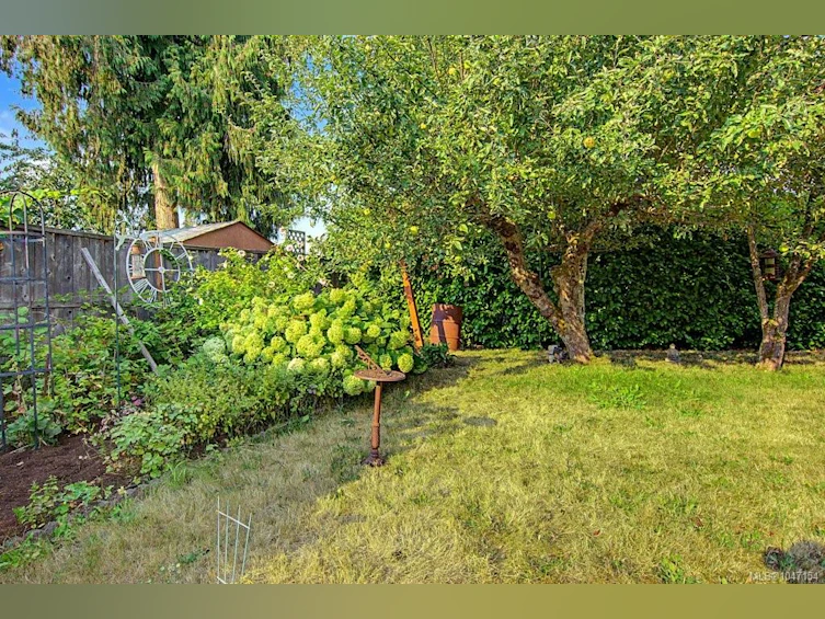 402 Young Street, Parksville, BC, V9P 1C3 - 8