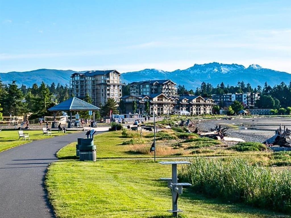 402 Young Street, Parksville, BC, V9P 1C3 - 38