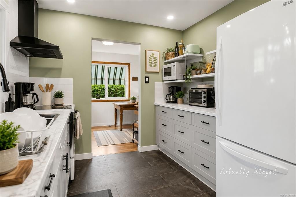 402 Young Street, Parksville, BC, V9P 1C3 - 21