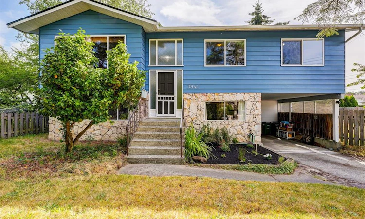 3941 Larchwood Drive