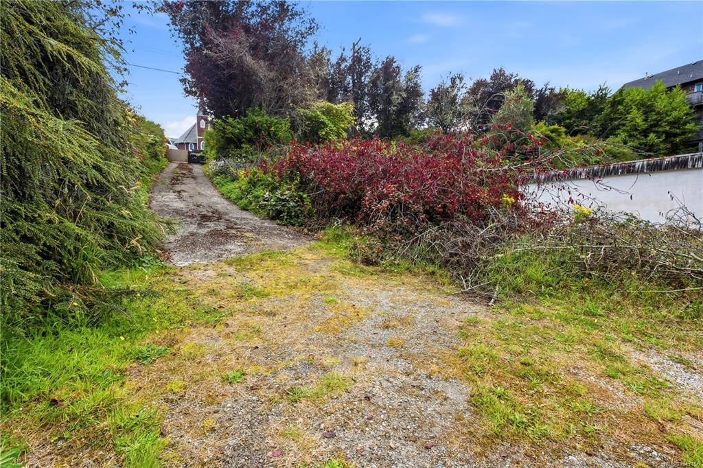 356-360 Main Street, Tofino, BC, V0R 2Z0 - 16