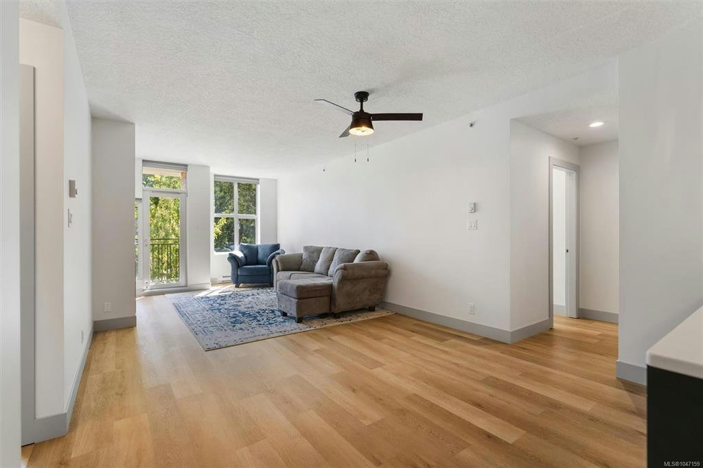 S305-737 Humboldt Street, Victoria, BC, V8W 4A4 - 10