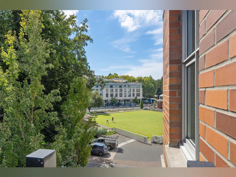 S305-737 Humboldt Street, Victoria, BC, V8W 4A4 - 15