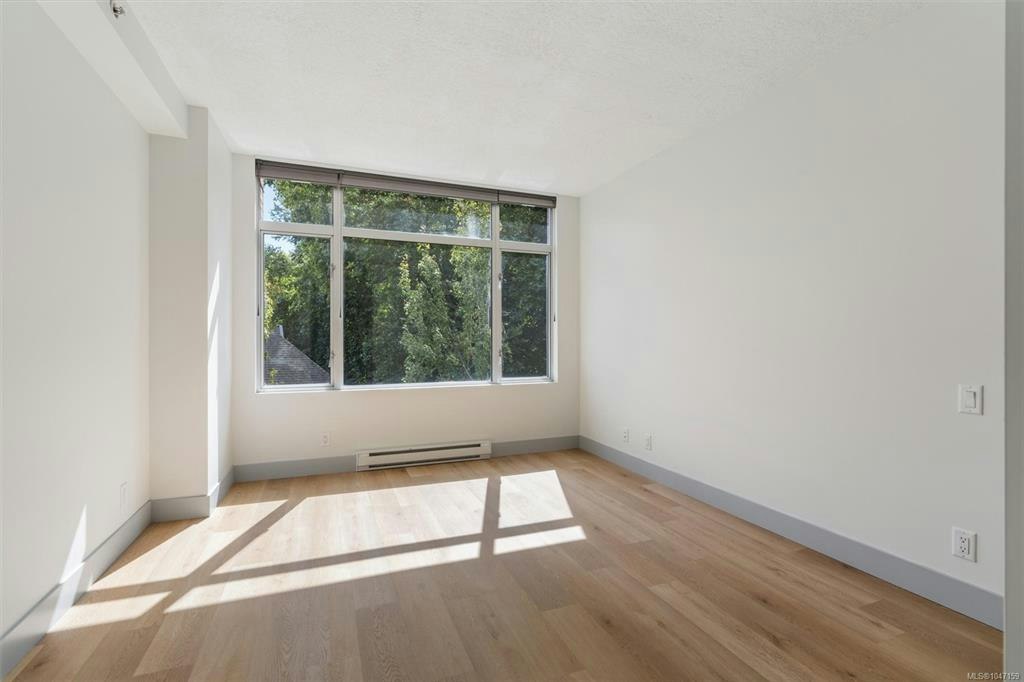 S305-737 Humboldt Street, Victoria, BC, V8W 4A4 - 16