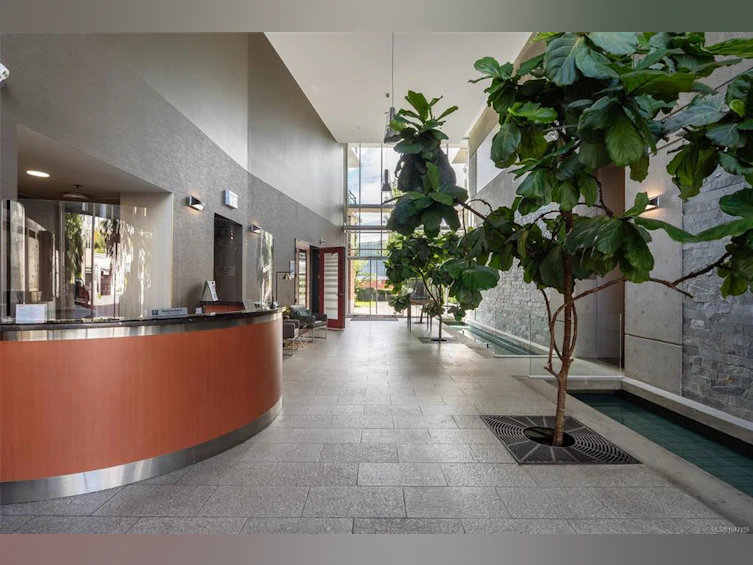 S305-737 Humboldt Street, Victoria, BC, V8W 4A4 - 5