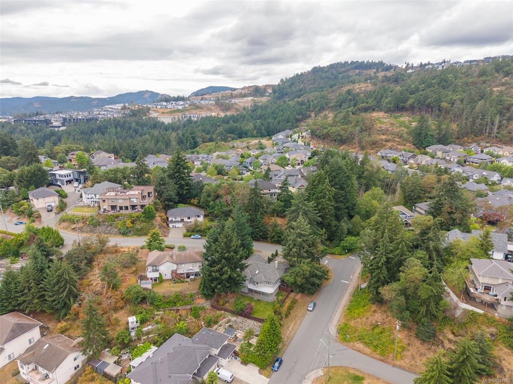 923 Whisperwind Place, Langford, BC, V9B 5X7 - 2
