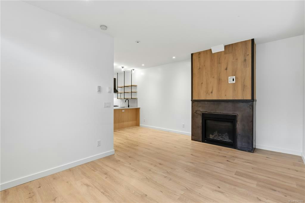 6-590 Marine Drive - 5