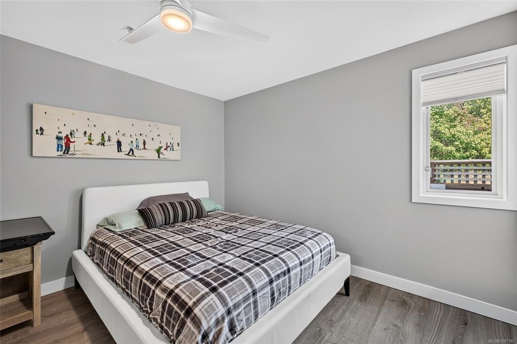 16 Edwards Estates Road, View Royal, BC, V9B 5X2 - 45