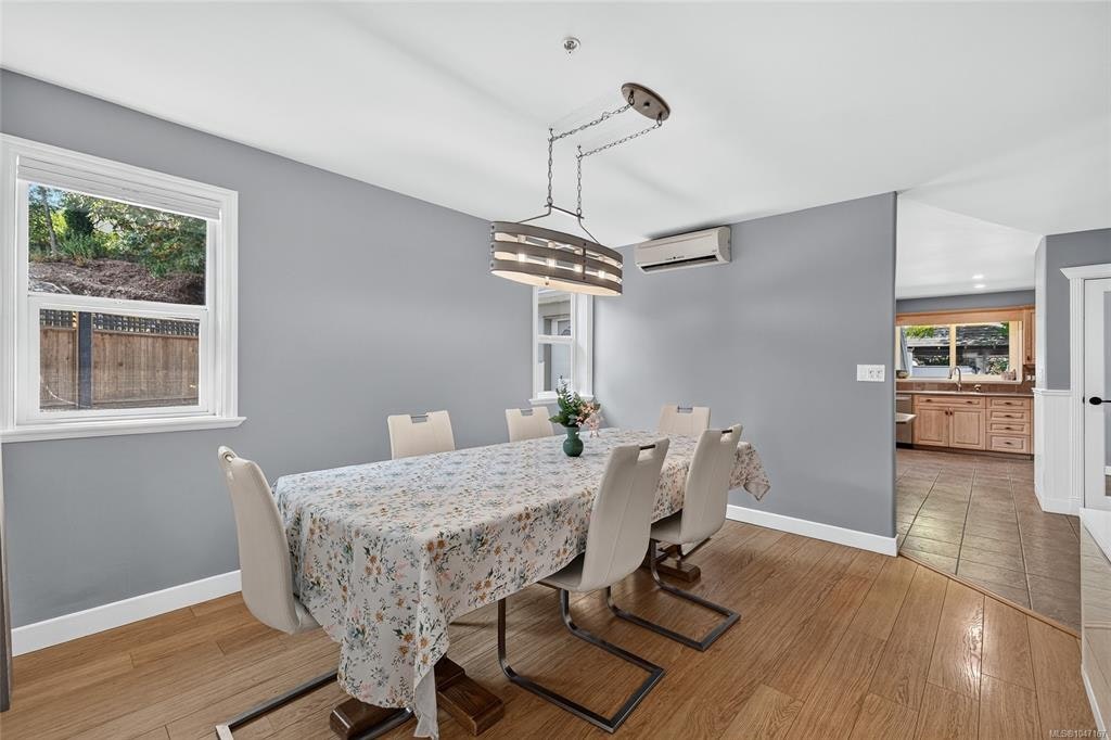 16 Edwards Estates Road, View Royal, BC, V9B 5X2 - 28