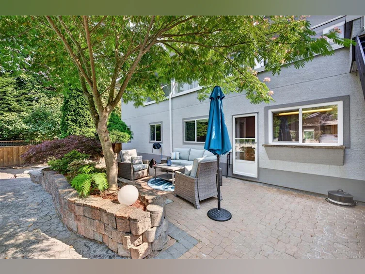 16 Edwards Estates Road, View Royal, BC, V9B 5X2 - 25