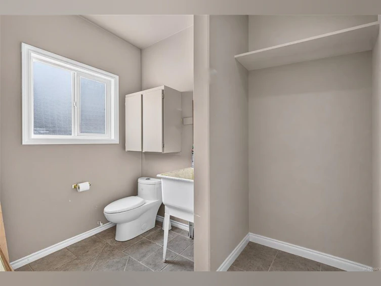 16 Edwards Estates Road, View Royal, BC, V9B 5X2 - 55