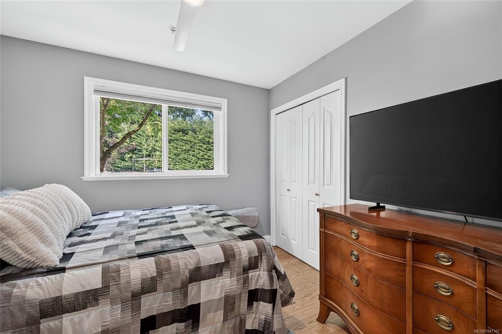 16 Edwards Estates Road, View Royal, BC, V9B 5X2 - 38