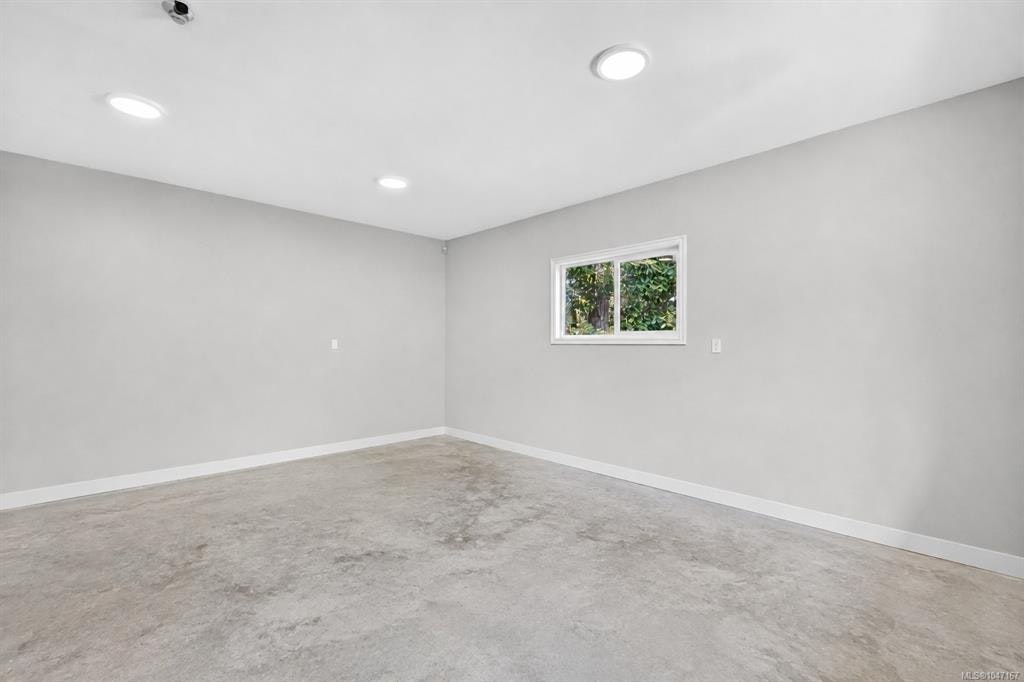 16 Edwards Estates Road, View Royal, BC, V9B 5X2 - 53
