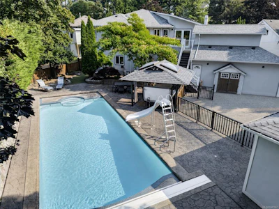 16 Edwards Estates Road - 3
