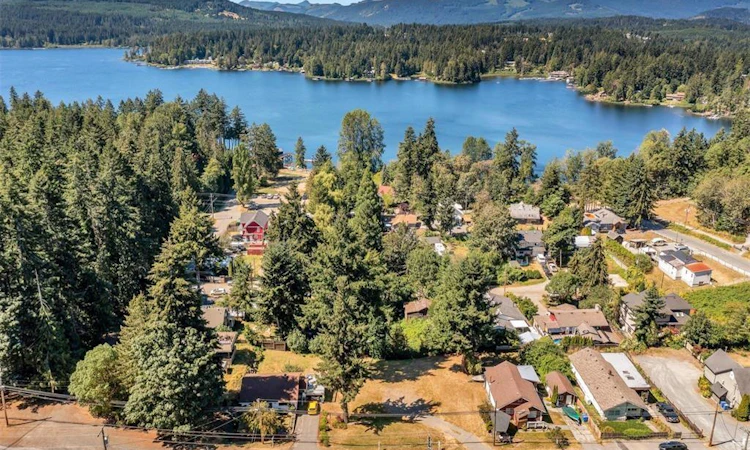 2732 Shawnigan Lake Road