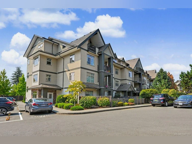 307-2117 Meredith Road, Nanaimo, BC, V9S 2N2