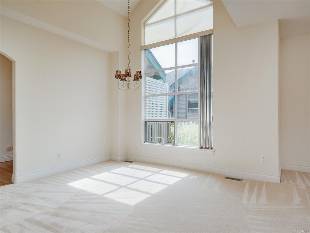 77-530 Marsett Place, Saanich, BC, V8Z 7J2 - 13