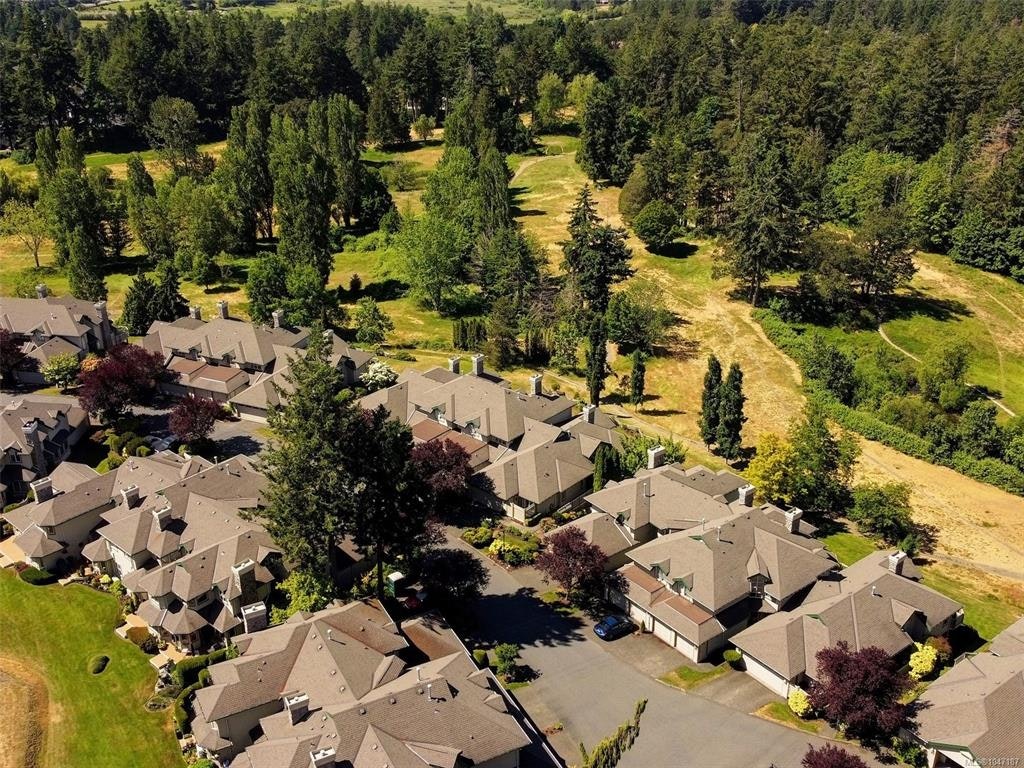 77-530 Marsett Place, Saanich, BC, V8Z 7J2 - 35