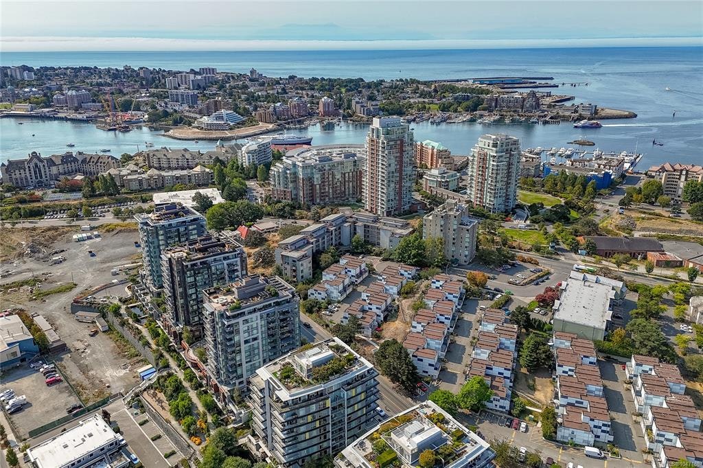 209-455 Sitkum Road, Victoria, BC, V9A 7N9