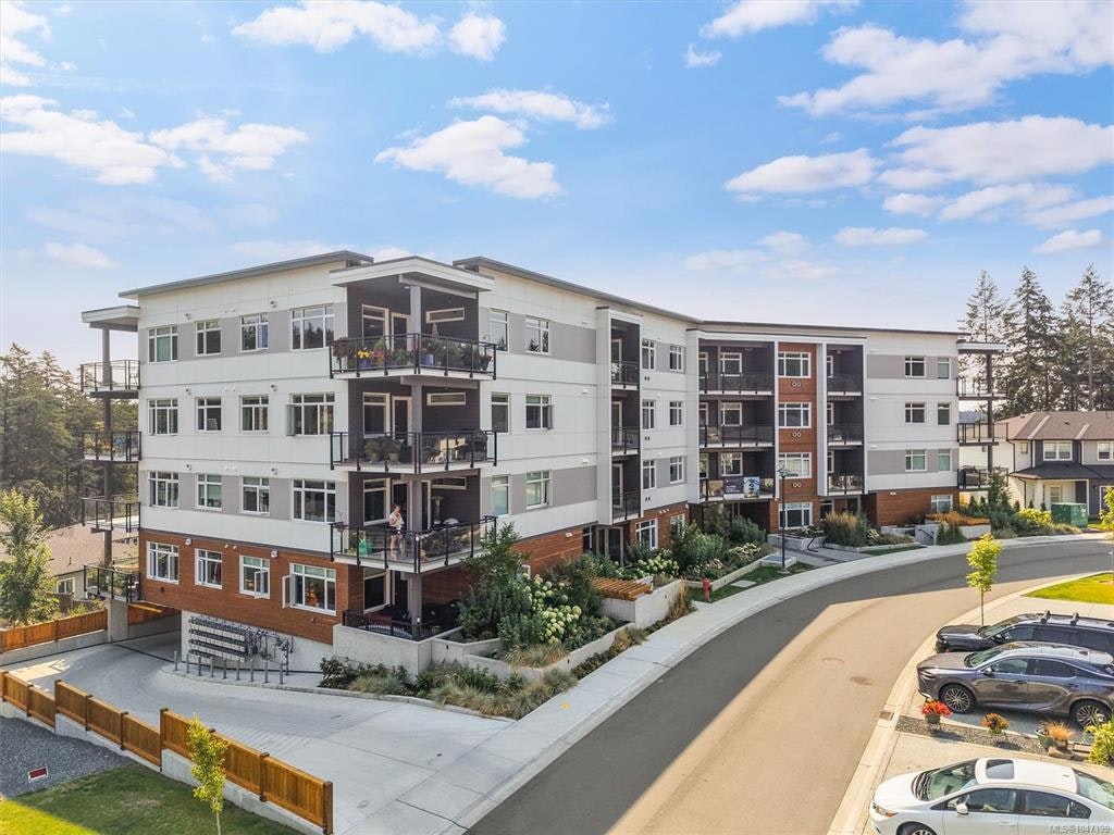 201-2000 West Park Lane, View Royal, BC, V9B 3R7