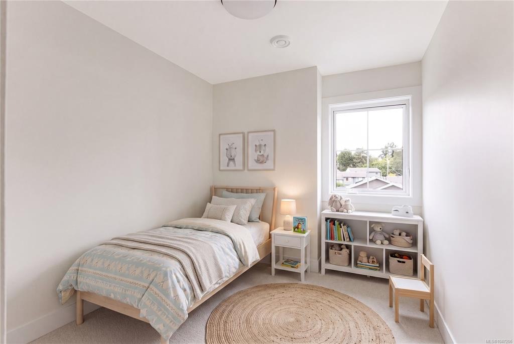 1-913 Dale Street, Saanich, BC, V8X 2V9 - 16