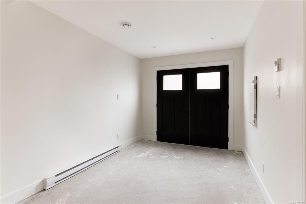 1-913 Dale Street, Saanich, BC, V8X 2V9 - 20