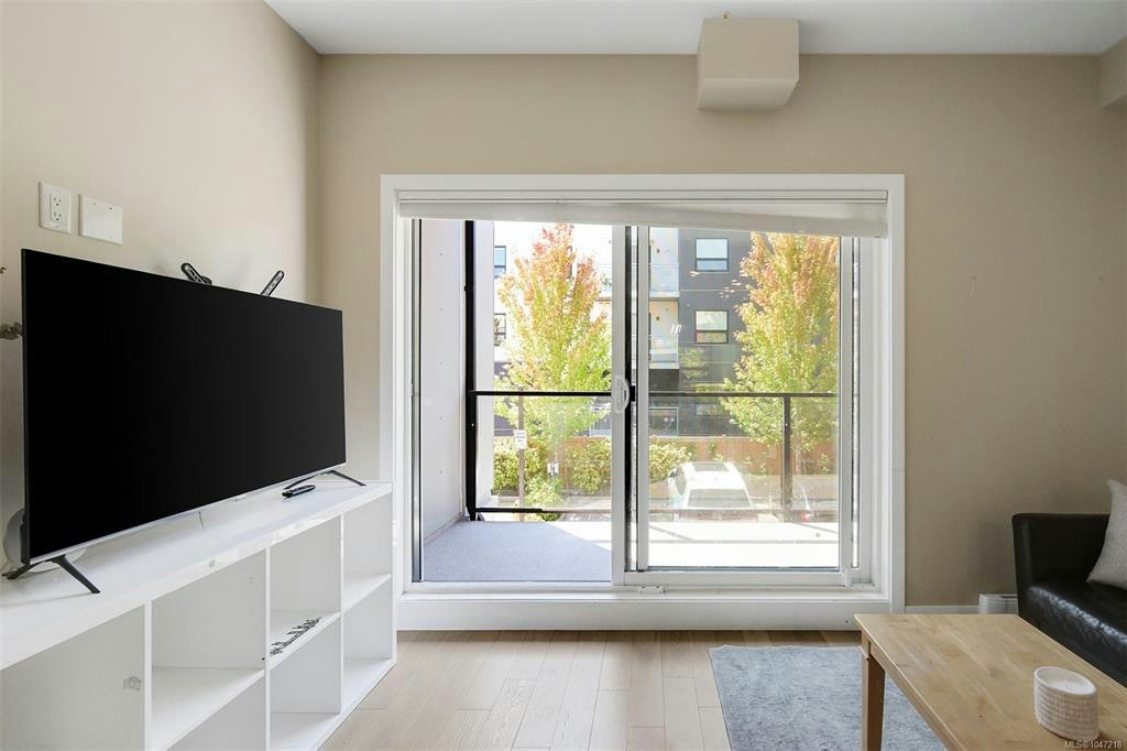 6-618 Lampson Street - 5