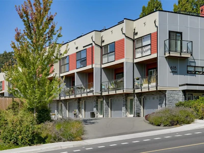 6-618 Lampson Street - 2