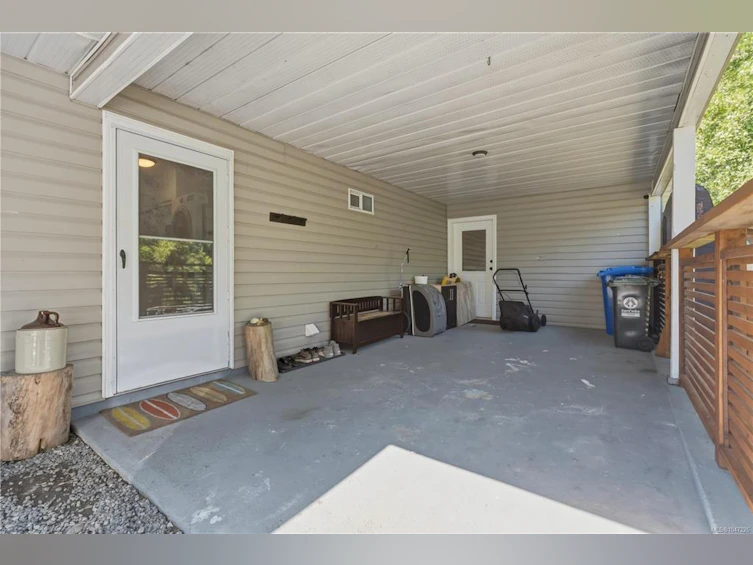 1704 Holly Crescent, Ucluelet, BC, V0R 3A0 - 35